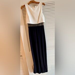 Cache Black and White Maxi formal Dress